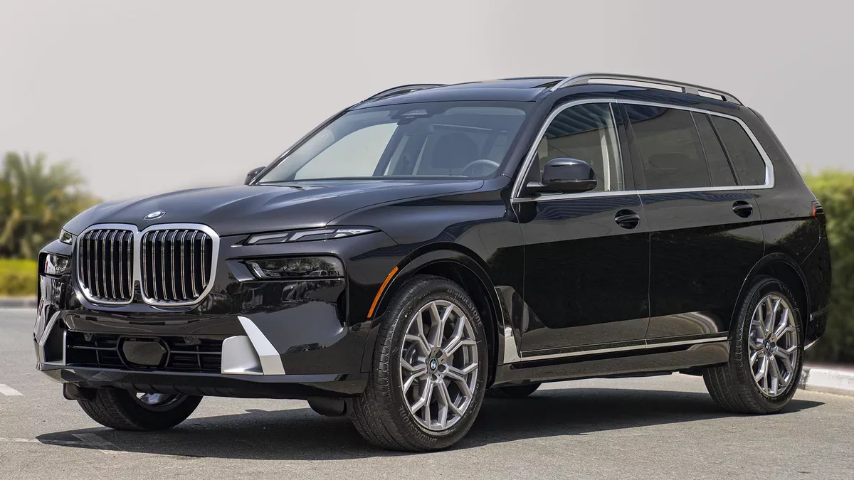 New 2023 BMW X7