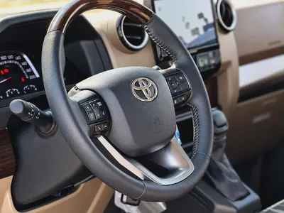 Toyota Land Cruiser 70 LX 2026 - GCC Specs - Brand New!-2