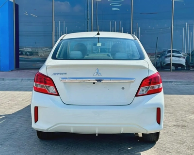 GLX MEDIUM LINE TRIM, 1.2L, GCC, ACCIDENT FREE, (365/-MONTHLY)-5