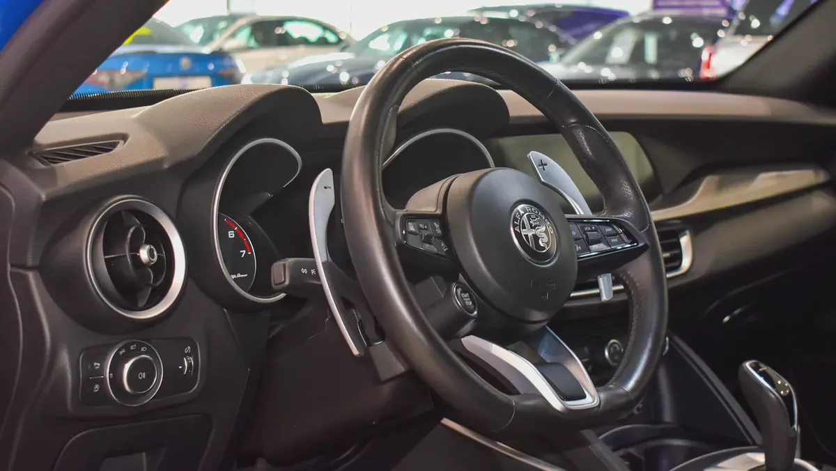 0% DP |AED 1,792/Month | Alfa Romeo | Stelvio Veloce | 2022 | Gargash Warranty and Service-7-7