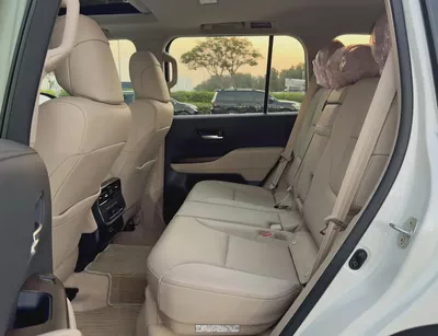 2025 Toyota Land Cruiser GXR 4.0 V6, Dealer Warranty, GCC Specifications-12