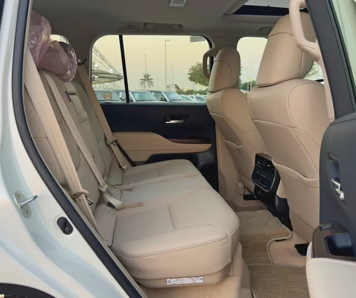 2025 Toyota Land Cruiser GXR 4.0 V6, Dealer Warranty, GCC Specifications-11-11