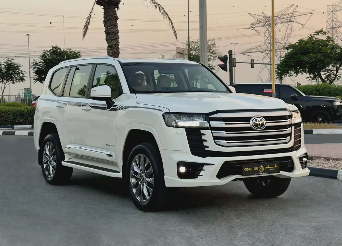 2025 Toyota Land Cruiser GXR 4.0 V6, Dealer Warranty, GCC Specifications-2-2