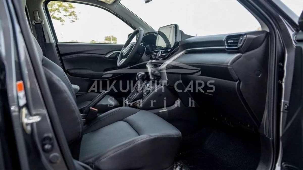 Suzuki Grand Vitara GLX Suzuki Grand Vitara 1.5L hybrid MY2025-8-0