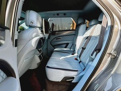2023 Bentley Bentayga Azure | GCC Specs | Dealership Warranty | Fully Loaded | Crypto Friendly-16