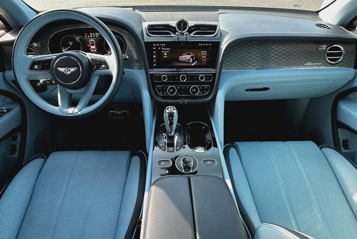2023 Bentley Bentayga Azure | GCC Specs | Dealership Warranty | Fully Loaded | Crypto Friendly-13-13