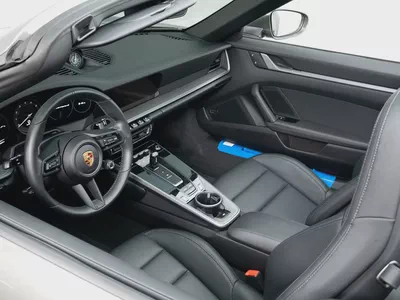 Al Naboodah WARRANTY till April 2028 | Porsche 911 Carrera 4-9