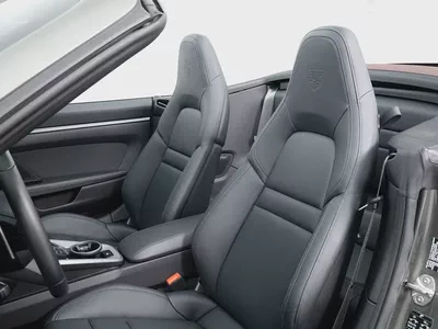 Al Naboodah WARRANTY till April 2028 | Porsche 911 Carrera 4-11