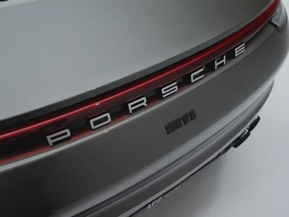 Al Naboodah WARRANTY till April 2028 | Porsche 911 Carrera 4-17-17