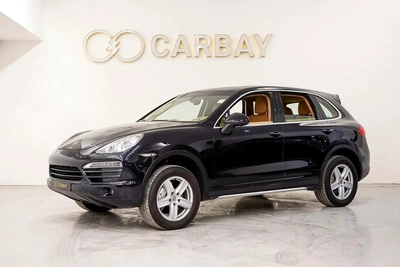 AED 1136 PM | PORSCHE CAYENNE S 2012 | LOW KMS | WELL MAINTAINED | 1 YEAR WARRANTY | GCC-0