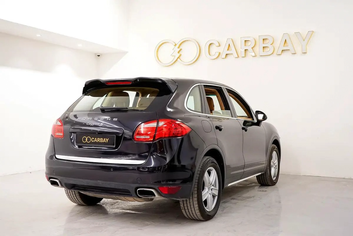 AED 1136 PM | PORSCHE CAYENNE S 2012 | LOW KMS | WELL MAINTAINED | 1 YEAR WARRANTY | GCC-11-11