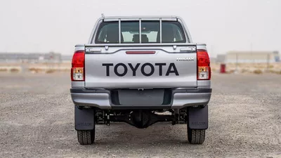 Toyota Hilux GL 2.4 DIESEL-4