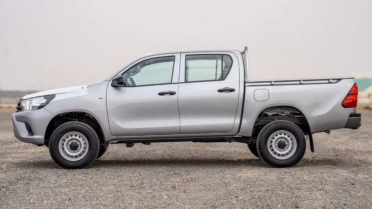 Toyota Hilux GL 2.4 DIESEL-11-0