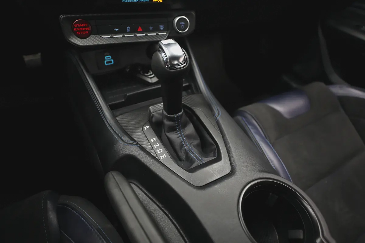 Ford Mustang Dark Horse-14-14