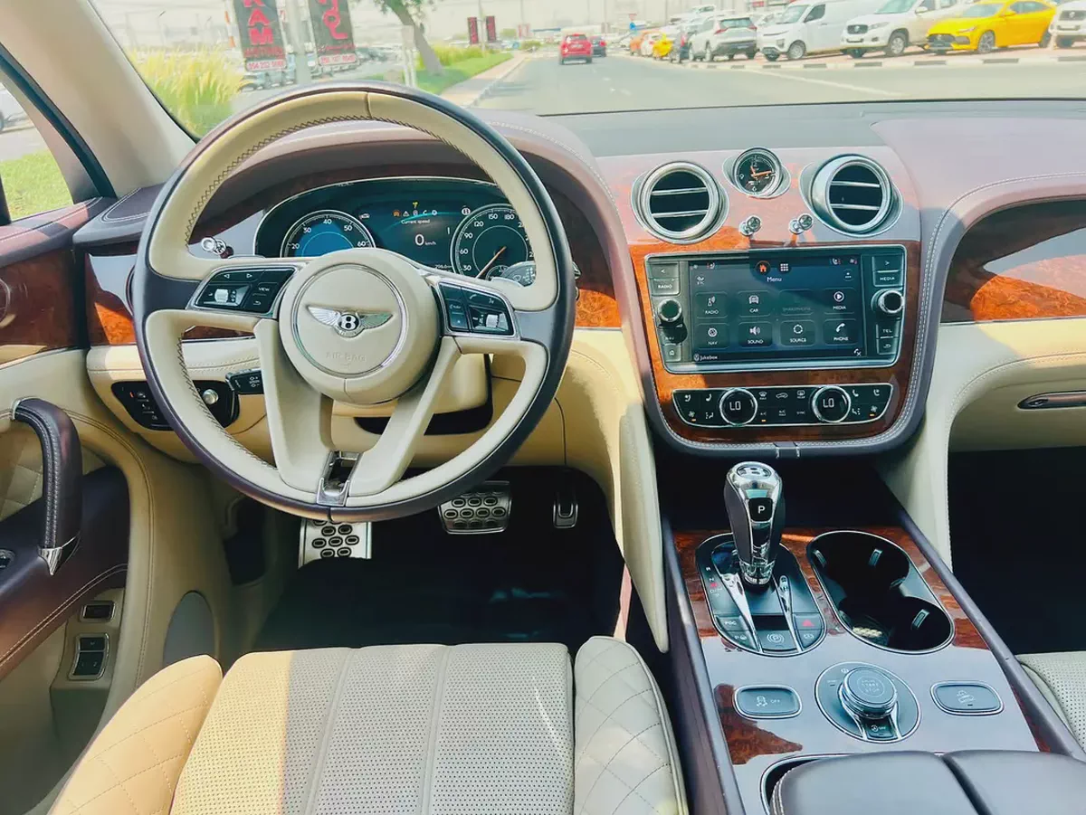 BENTLEY BENTAYGA W12 AWD 2018 | JAPANESE SPECS | PRISTINE CONDITION|  ONLY 53,000 KM DONE-12-12