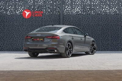 Audi A5 2023-8