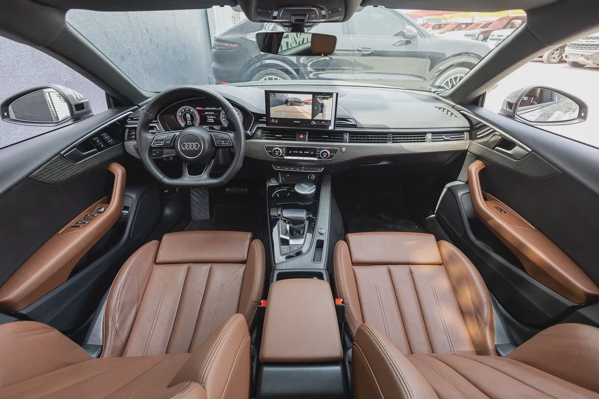 Audi A5 2023-3-3