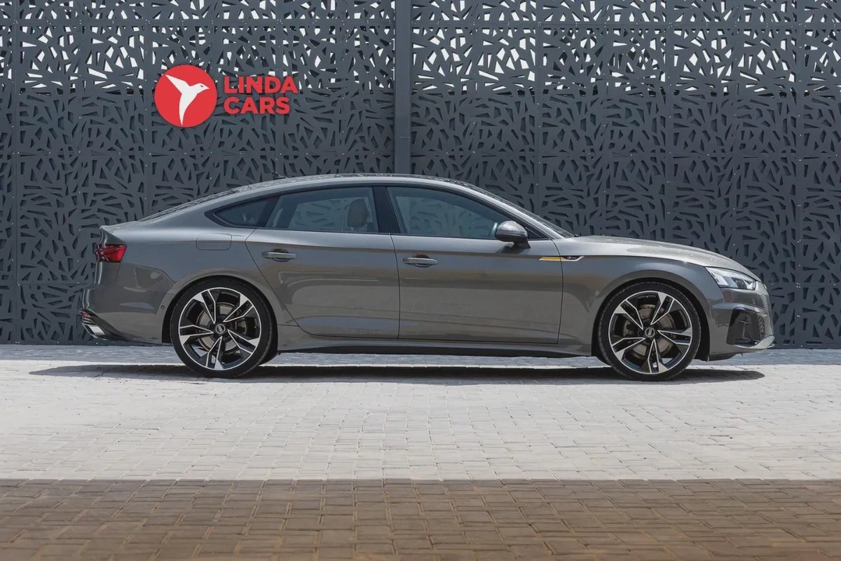 Audi A5 2023-12-12