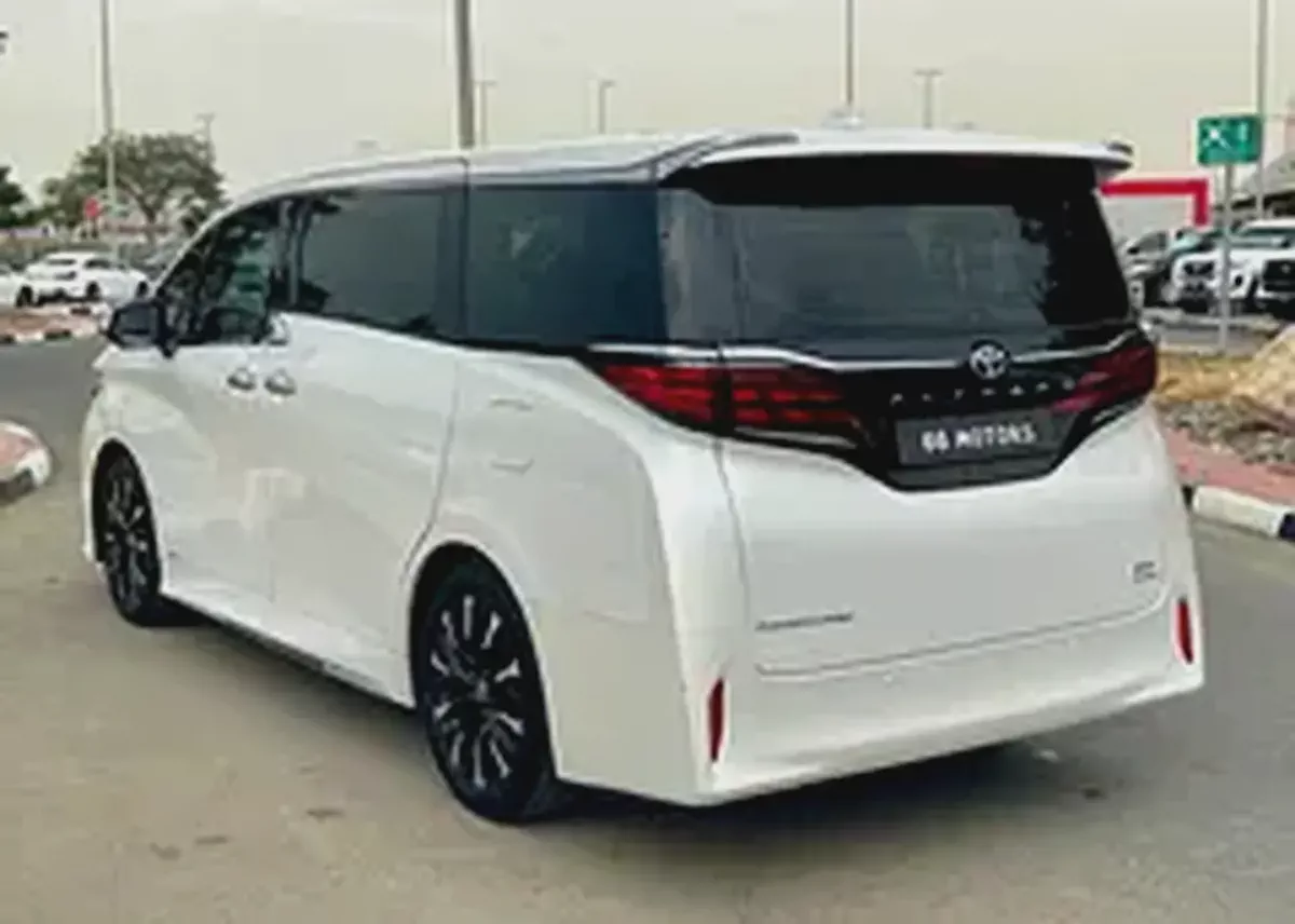 Toyota Alphard EXECUTIVE LOUNGE 2024 - Korean Specs-4-4
