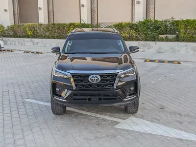TOYOTA FORTUNER 2019 FACELIFTED 2025 GCC V4 2.7L IN EXCELLENT CONDITION-16