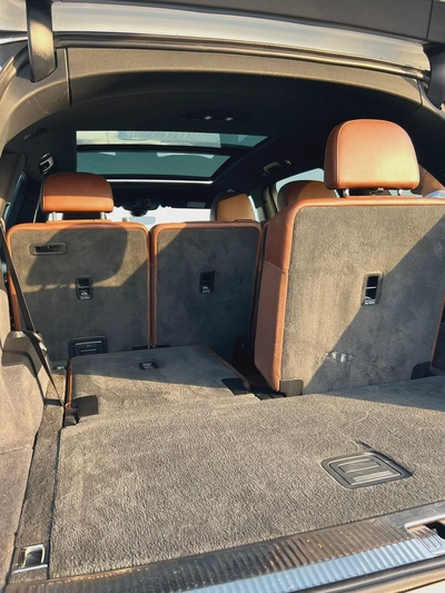 Audi Q7 2019-11