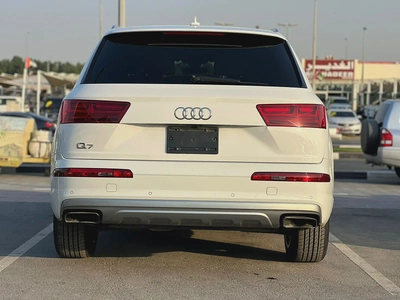 Audi Q7 2019-4