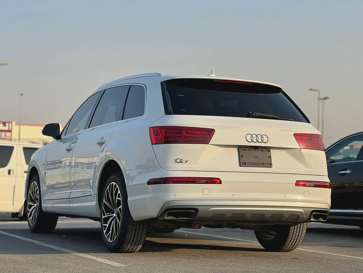 Audi Q7 2019-2-2