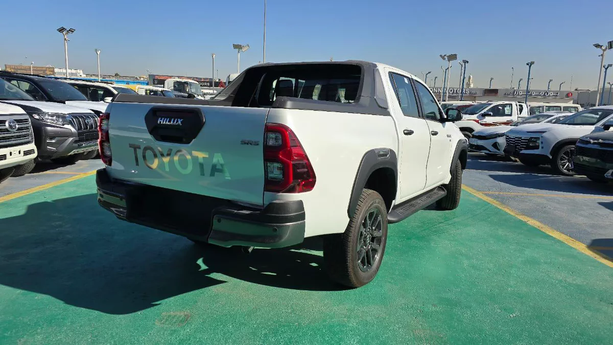 Toyota Hilux 2026 – Advanced Pickup-5-5