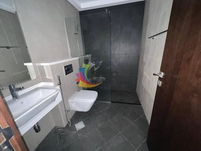 READY TO MOVE IN 1BR W/ BALCONY ALL AMENITIES FOR FAMILY 73K-7