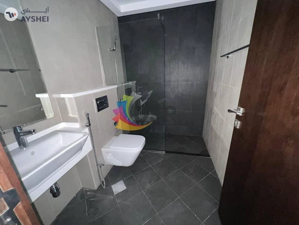 READY TO MOVE IN 1BR W/ BALCONY ALL AMENITIES FOR FAMILY 73K-7-7