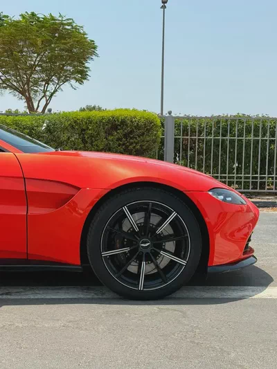 2022 Aston Martin Vantage Roadster | European Specs | Pristine Condition-9