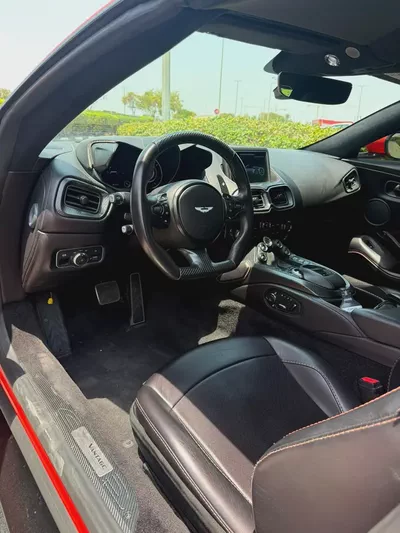 2022 Aston Martin Vantage Roadster | European Specs | Pristine Condition-16