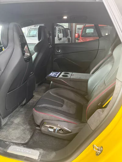 Lotus Eletre R 2023 --4