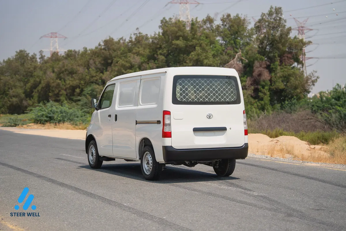 2023 Toyota Liteace GL Cargo Van Automatic Transmission-5-5