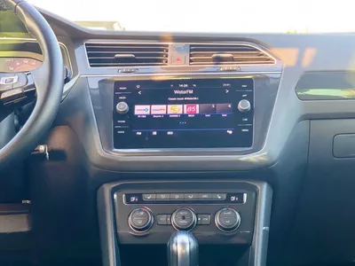 Volkswagen Tiguan SEL 1.5L Engine-9