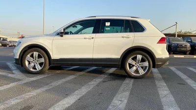 Volkswagen Tiguan SEL 1.5L Engine-11