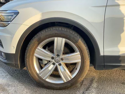 Volkswagen Tiguan SEL 1.5L Engine-16