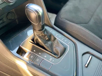 Volkswagen Tiguan SEL 1.5L Engine-6