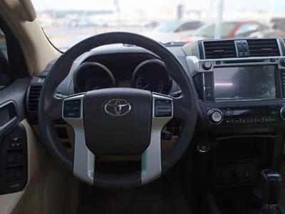 Toyota Prado GXR 4.0L 4WD-7