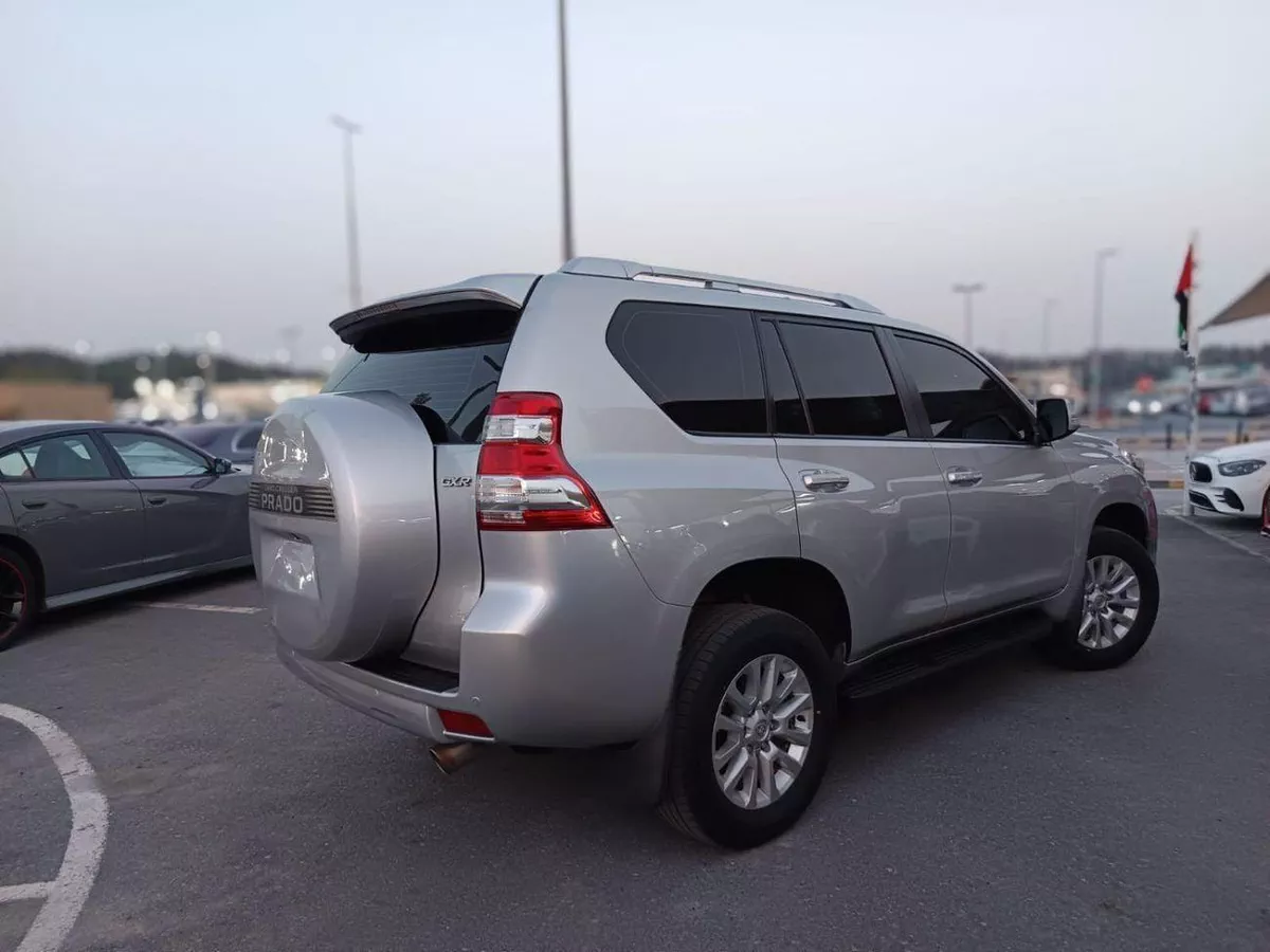 Toyota Prado GXR 4.0L 4WD-2-0