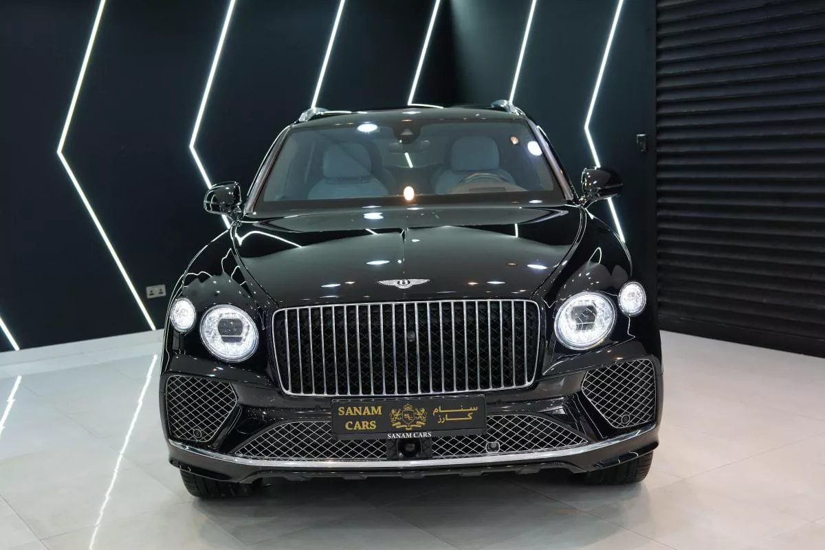 Bentley Bentayga Azure V8