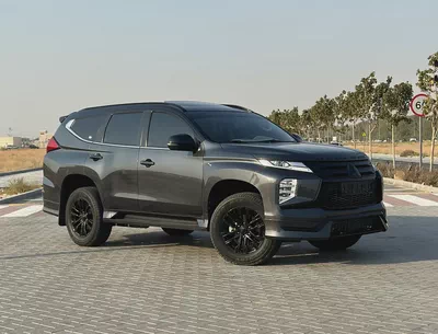 Mitsubishi Montero Sport Signature GLX 2023 GCC Specs-0