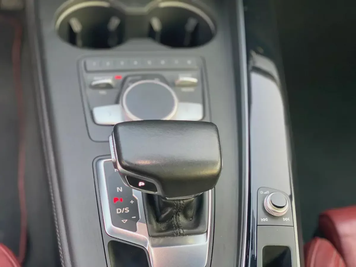 (2018) AUDI // A5 //GCC//FULL OPTION//LOW MILLAGE//ORIGINAL PAINT//EXCELLENT CONDITION//-10-10