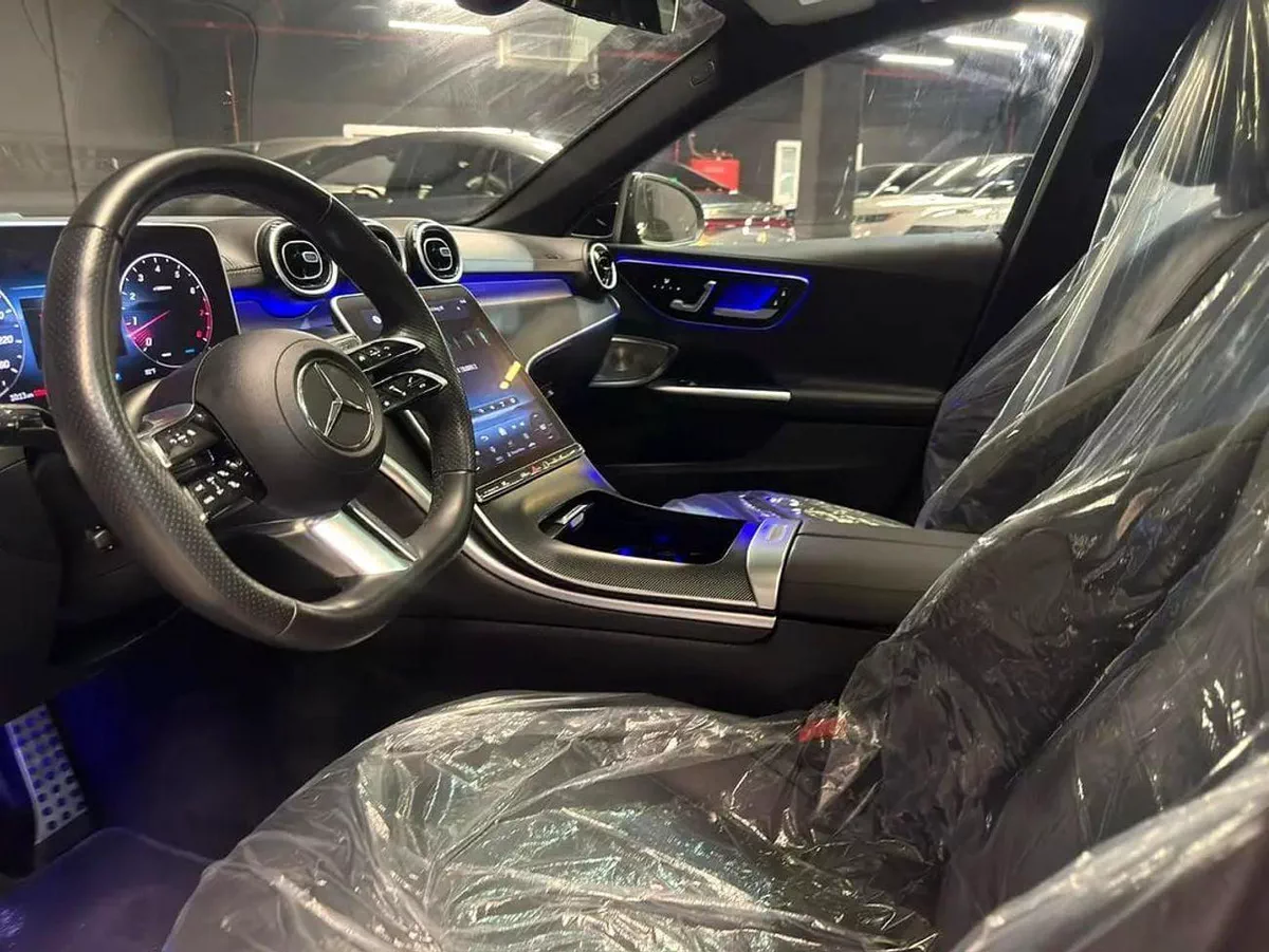 Mercedes Benz C300 STANDARD | American Specs | 21,344 KM | AED 138,000-10-0