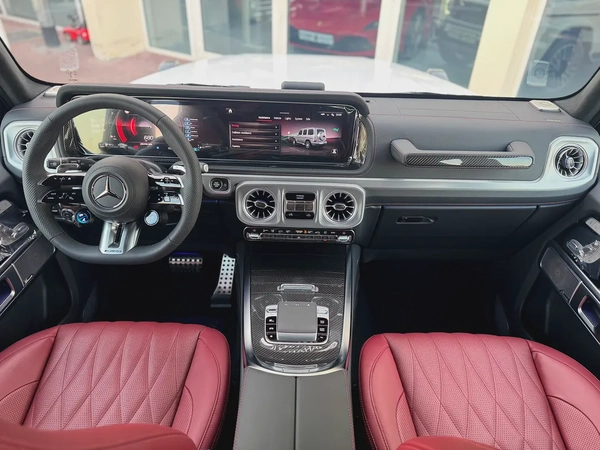 Mercedes Benz G63 AMG 2026 brand new fully loaded full carbon fiber under warranty service contract