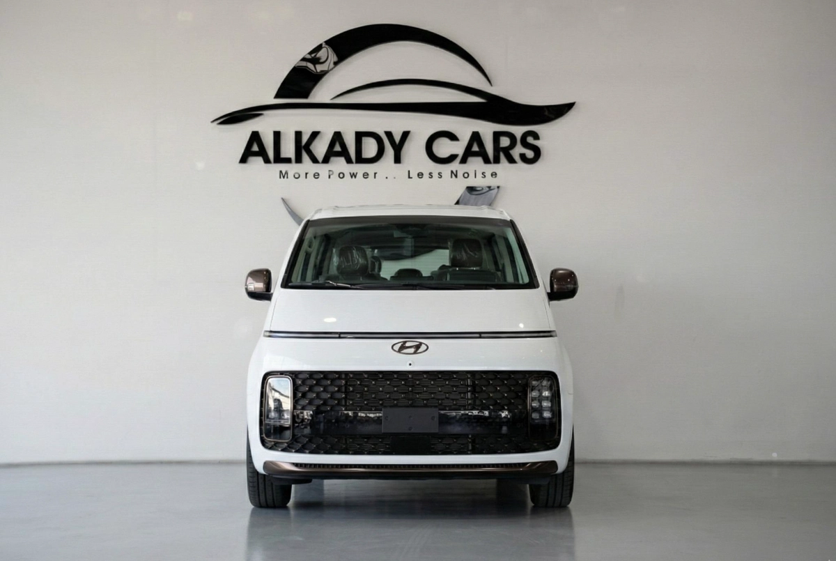 HYUNDAI STARIA 3.5L VIP 7 SEATER ROYAL EDITION-12-12