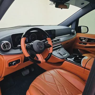 AED 4214 PM | MERCEDES V300 2025 | 7 SEATS VIP | HIGH OPTIONS | 1 YEAR WARRANTY-9