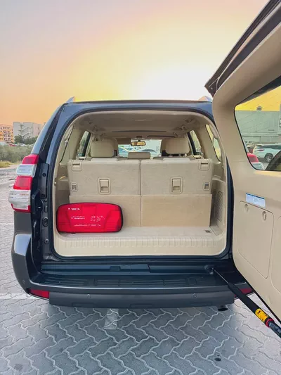 Toyota Prado 2016 VXR 4.0L V6 Full Option-11