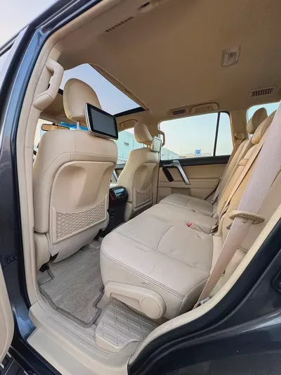 Toyota Prado 2016 VXR 4.0L V6 Full Option-7