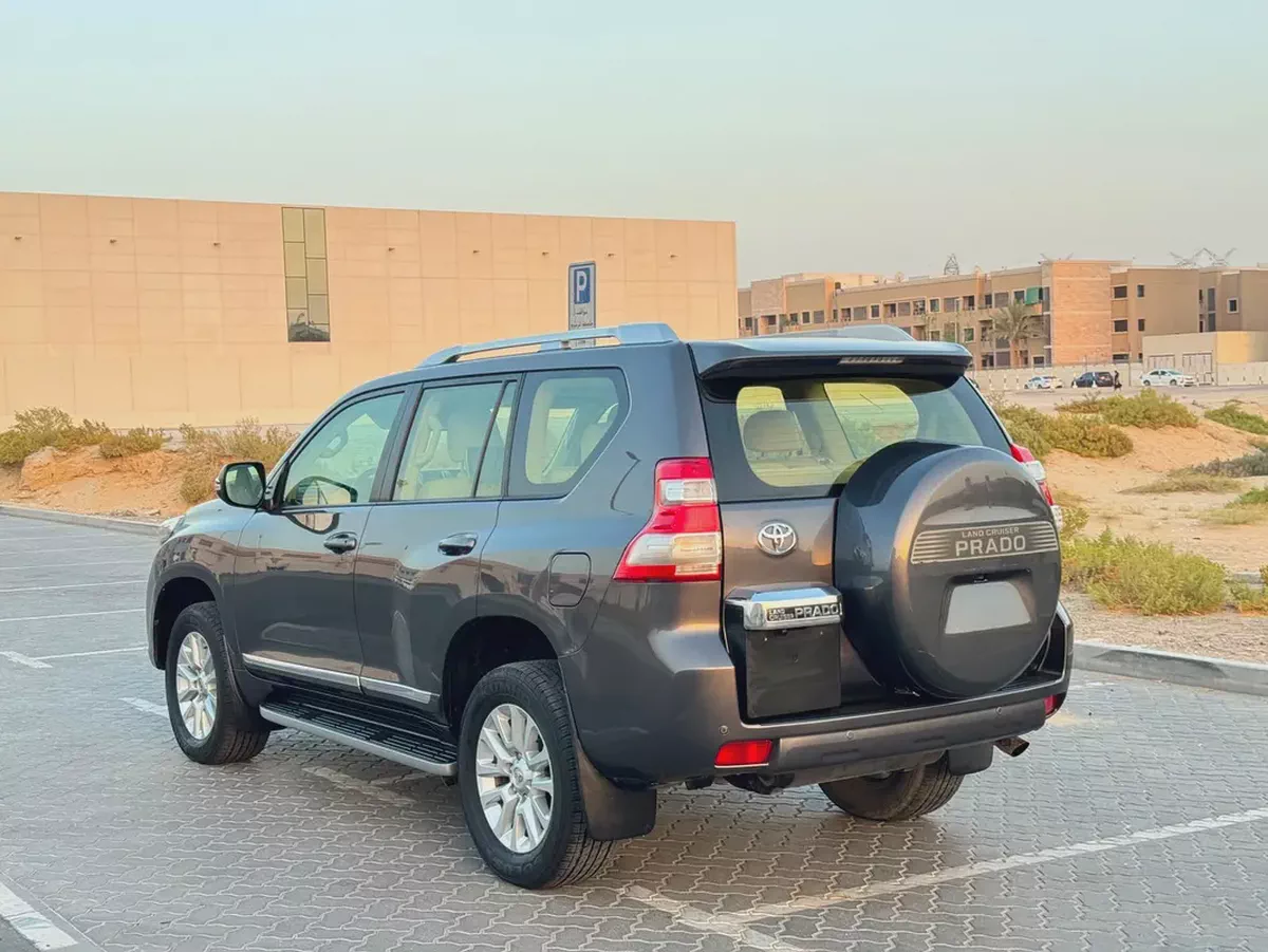 Toyota Prado 2016 VXR 4.0L V6 Full Option-4-4